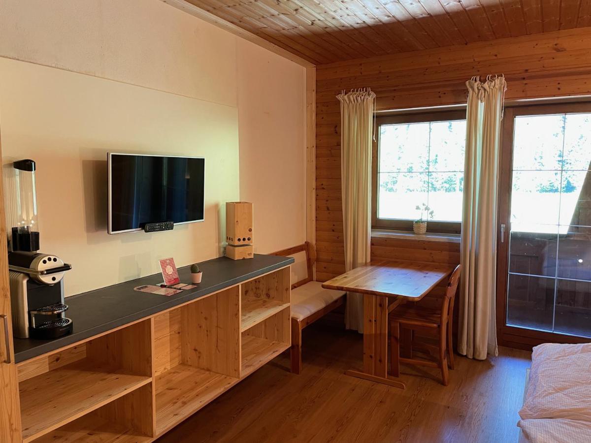 Garni Baerenwirt Bed & Breakfast Leutasch Exterior foto
