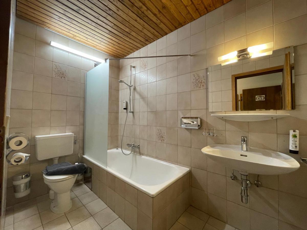 Garni Baerenwirt Bed & Breakfast Leutasch Exterior foto