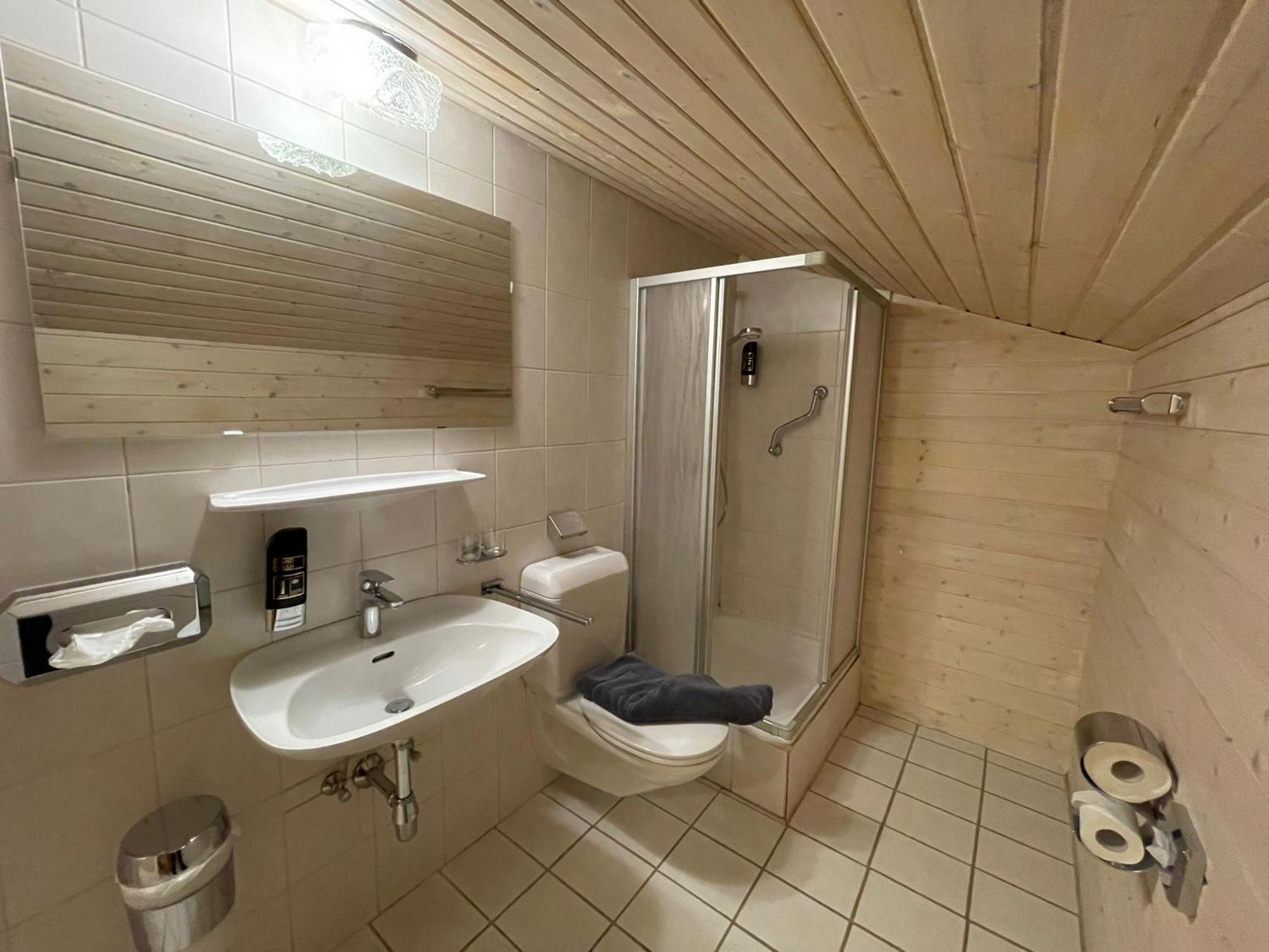 Garni Baerenwirt Bed & Breakfast Leutasch Exterior foto