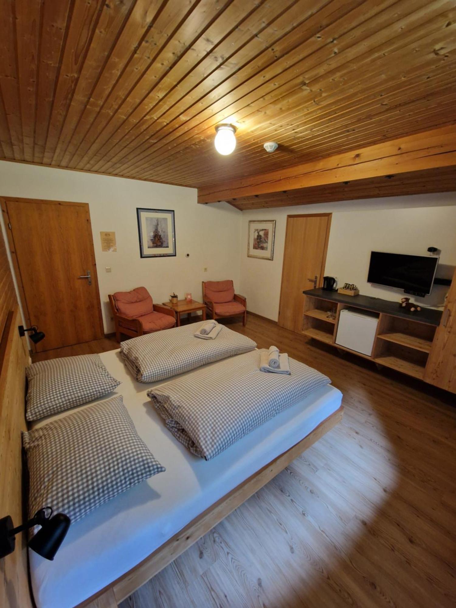 Garni Baerenwirt Bed & Breakfast Leutasch Exterior foto