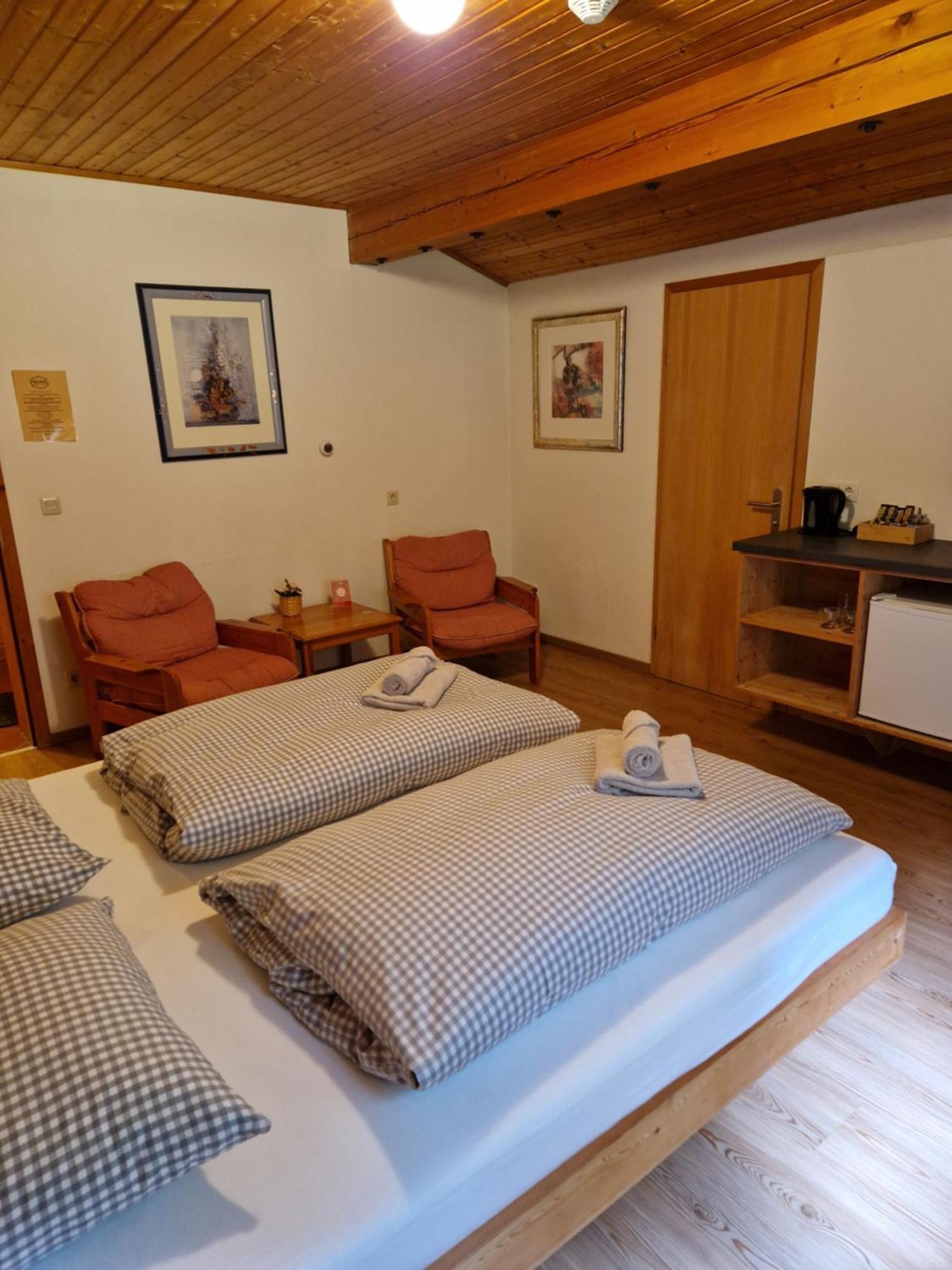 Garni Baerenwirt Bed & Breakfast Leutasch Exterior foto