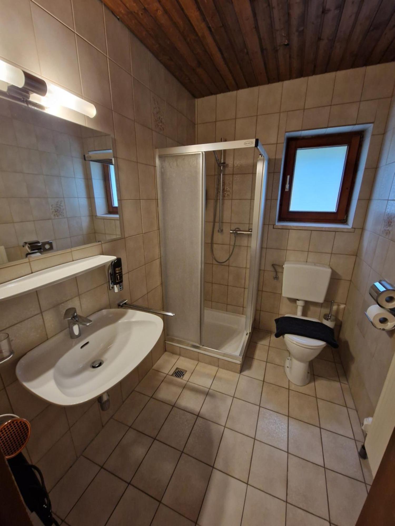 Garni Baerenwirt Bed & Breakfast Leutasch Exterior foto