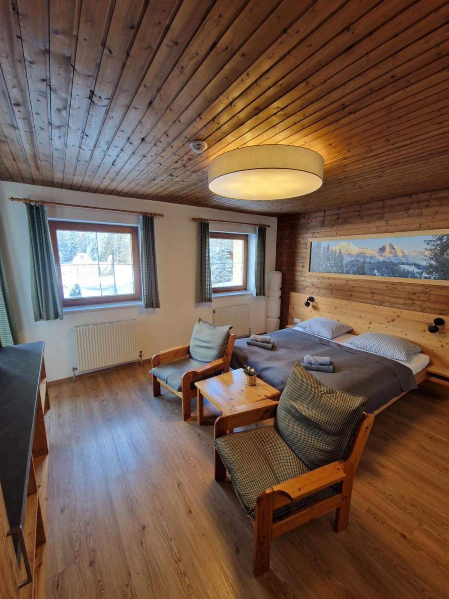 Garni Baerenwirt Bed & Breakfast Leutasch Exterior foto