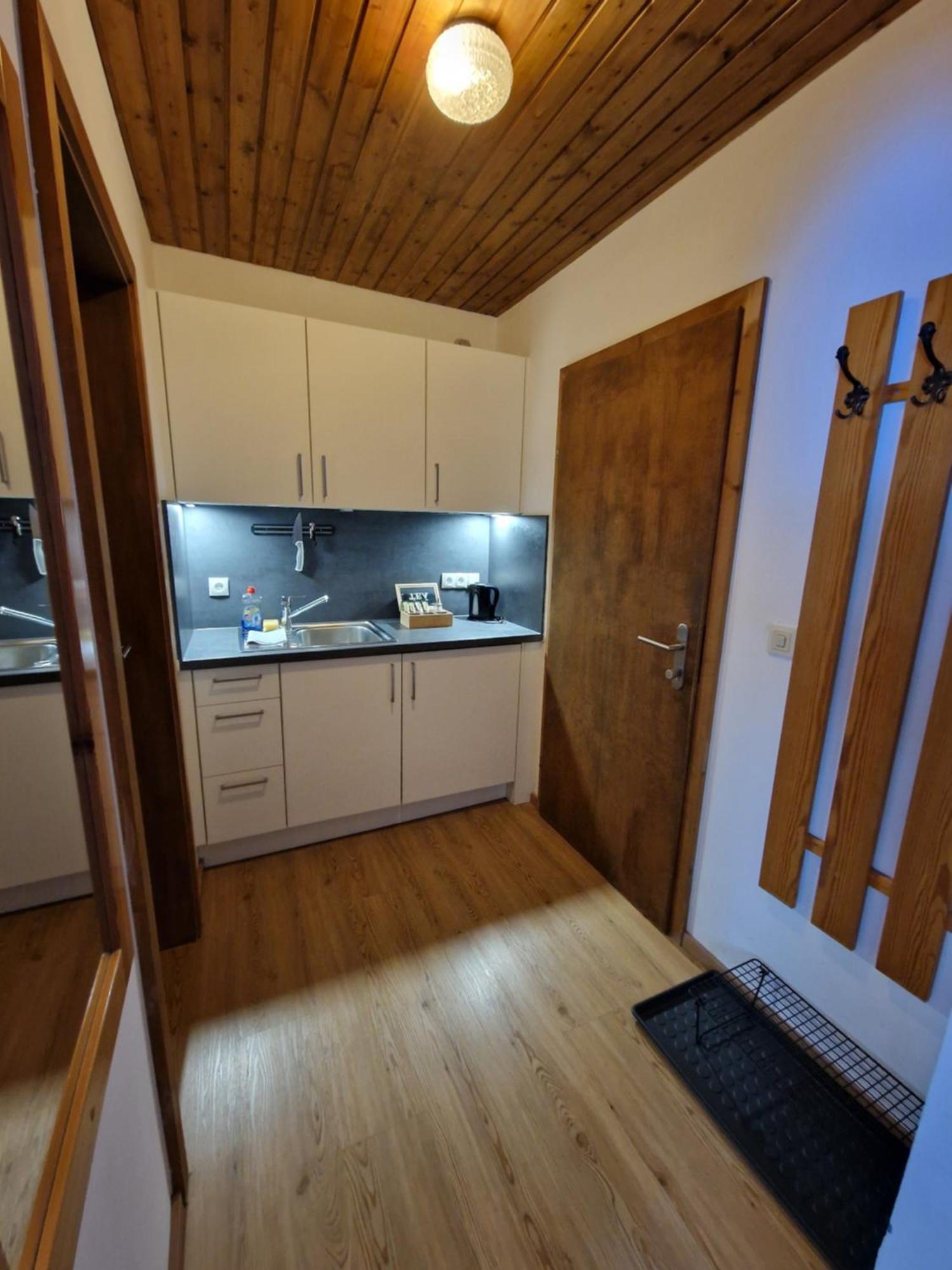 Garni Baerenwirt Bed & Breakfast Leutasch Exterior foto