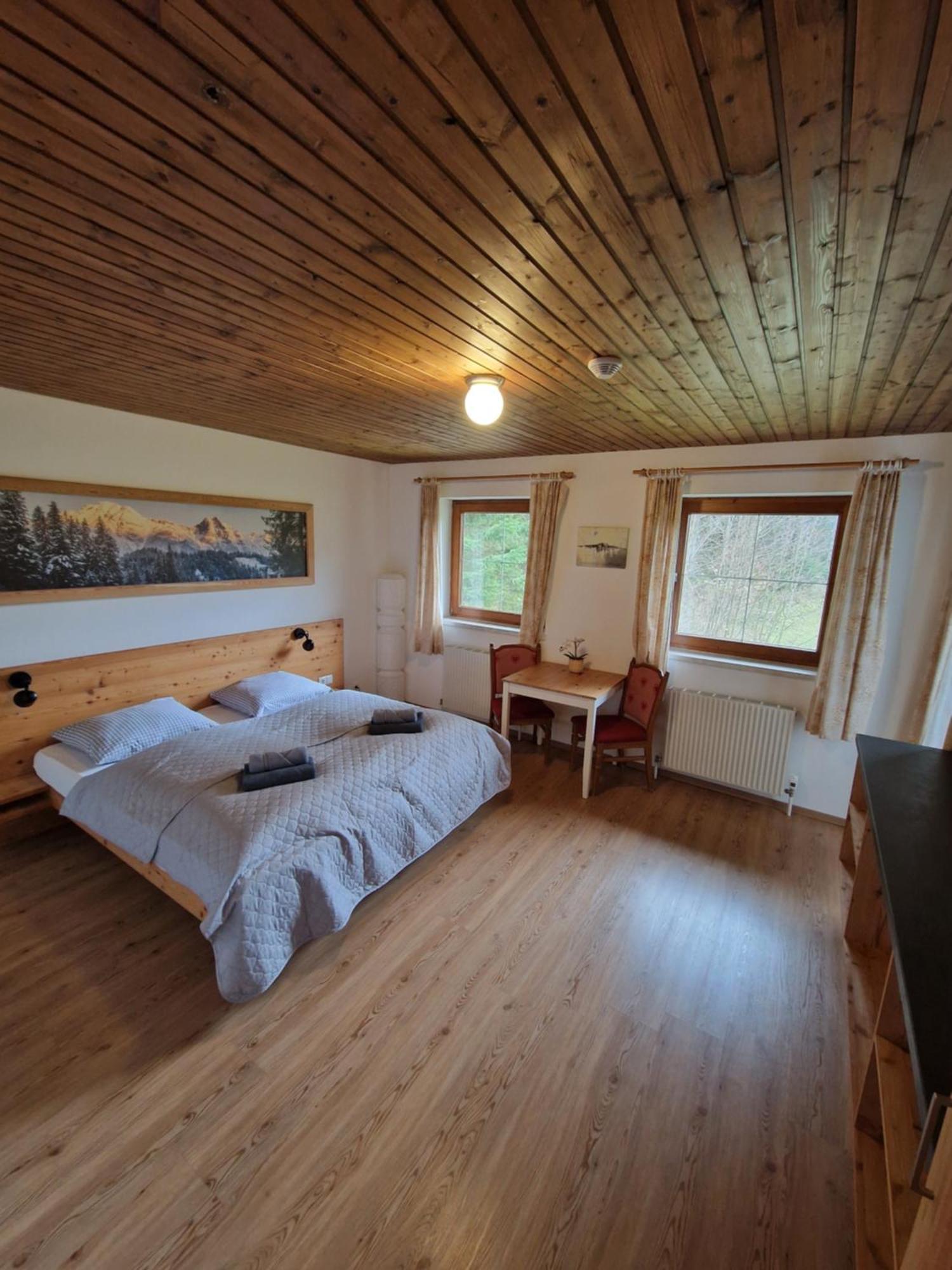 Garni Baerenwirt Bed & Breakfast Leutasch Exterior foto