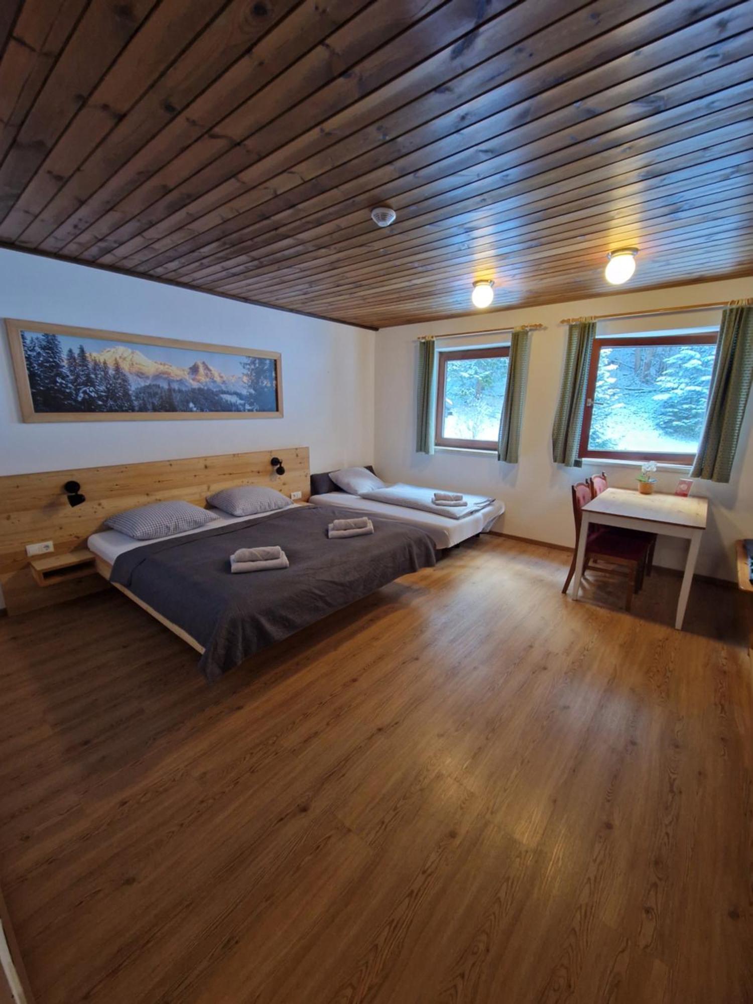 Garni Baerenwirt Bed & Breakfast Leutasch Exterior foto